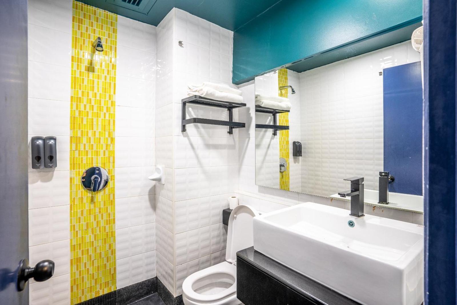 Hotel Olympic Malaysia クアラルンプール エクステリア 写真